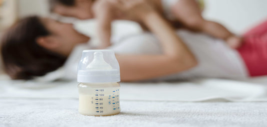 can you combine breast milk from the same day