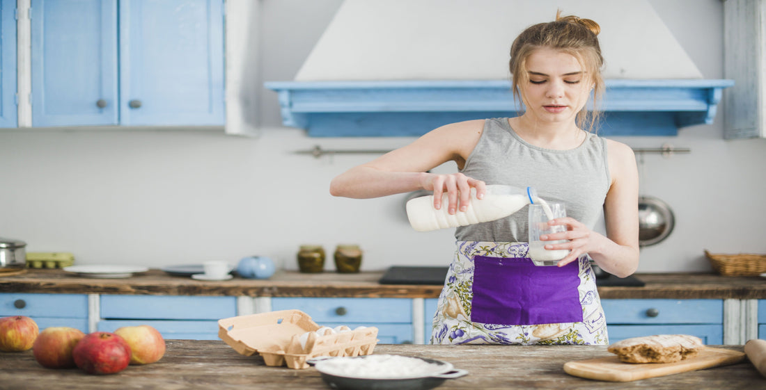 what to drink to increase breast milk naturally at home