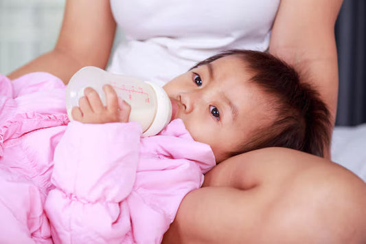 How Long Can Breast Milk Stay Out After Pumping
